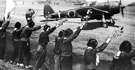 Kamikaze japoneses, los pilotos suicidas de la Segunda Guerra Mundial