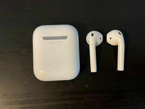 OEM Apple AirPods 2nd Gen Right or Left or Charging Case Replacement A2031 A2032 | eBay