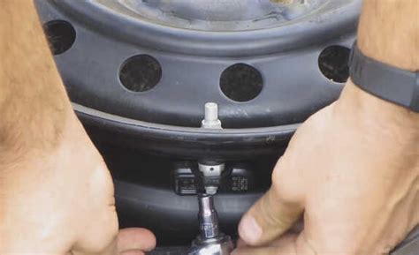 How to Install & Replace TPMS Sensor by yourself - Auto Repair Technician Home