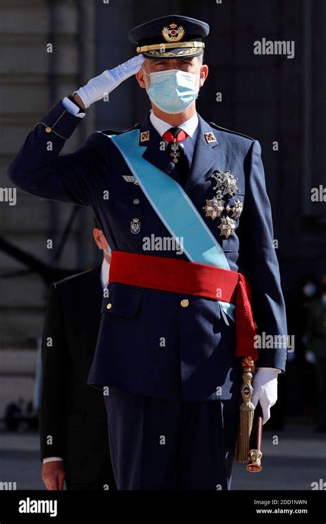 Felipe vi spain uniform hi-res stock photography and images - Alamy