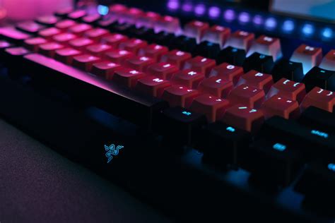 Pink n black setup, more pics of my keyboard! : r/razer