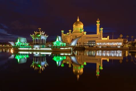 20 Must-Visit Attractions in Brunei