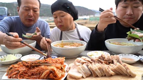 Family Mukbang - Heungsam family mukbang ! Family eating show