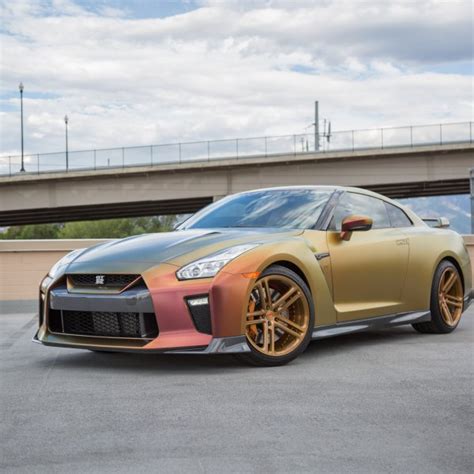 Custom 2017 Nissan GT-R | Images, Mods, Photos, Upgrades — CARiD.com Gallery