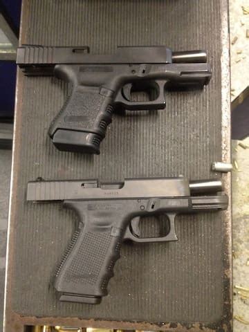 Glock 19 vs. Glock 30SF - The Truth About Guns