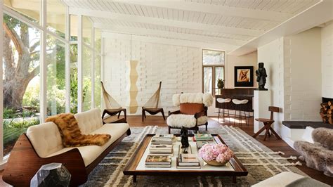 Tour a Los Angeles Home With Classic Modern Pedigree and Tons of ...