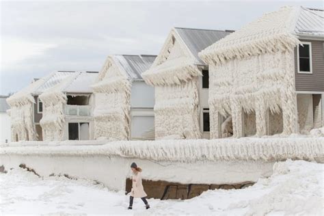 Ontario Homes Encased in Ice Following Blizzard–See Pics Here - Parade: Entertainment, Recipes ...