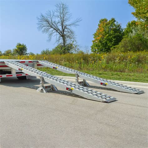 16" Wide 20,000-lb Capacity Step Deck Trailer with 2 Bunk Load Levelers ...