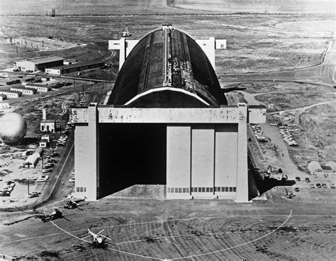 Santa Ana Naval Air Station (aka Tustin Blimp Hangars) - Vintage photos