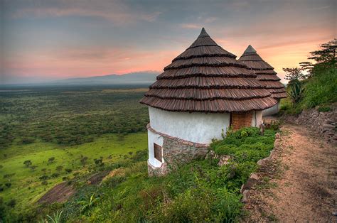 The Kingfisher Lodge, Uganda | Sean Crane Photography