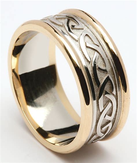 Traditional Celtic Knot Wedding Ring | CladdaghRings.com