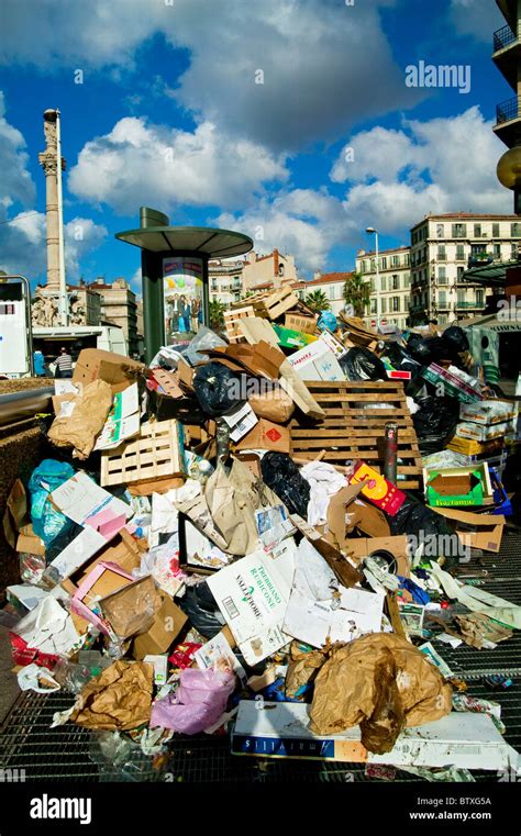 POLLUTION, MARSEILLE, PROVENCE, FRANCE Stock Photo - Alamy