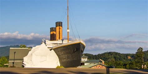 Titanic Museum Attraction Pigeon Forge tickets | musement