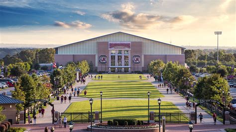 University of South Carolina, Indoor Football Practice Facility - McMillan Pazdan Smith Architecture