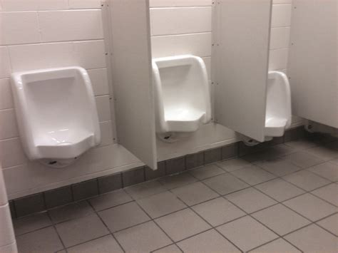 Why are Waterless Urinals a Hot Trend? | Waterless Co Inc.