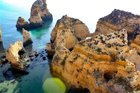 4 Stunning Beaches in Southern Portugal