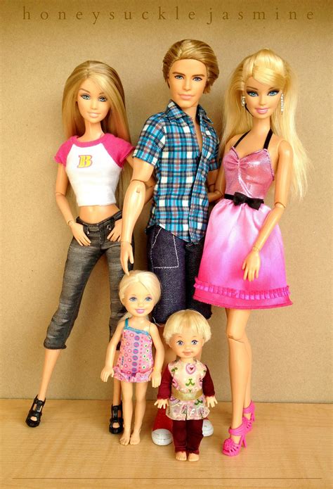 Chelsea Dolls Barbie Sisters - New Barbie Loves Disney Skipper ...