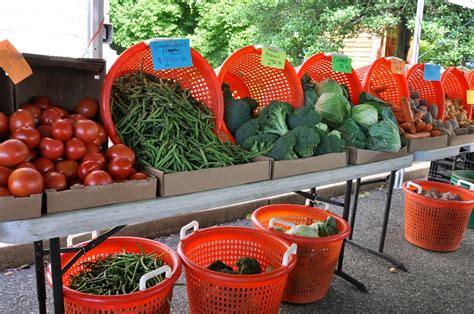 Produce at the USDA Farmers Market | Colorful baskets of pro… | Flickr