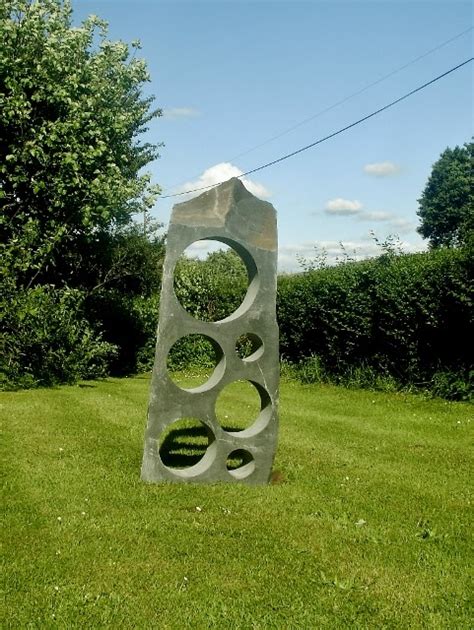 Glassbloggery: Slate Garden Sculpture