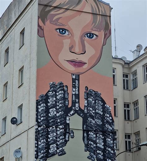 Mural in Warsaw : r/fuckcars