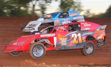 Springfield Raceway releases action-packed 2012 schedule