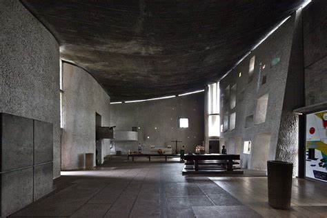 Arquitectura e interiorismo: A&EB 08. Le Corbusier > Notre Dame du Haut, Ronchamp