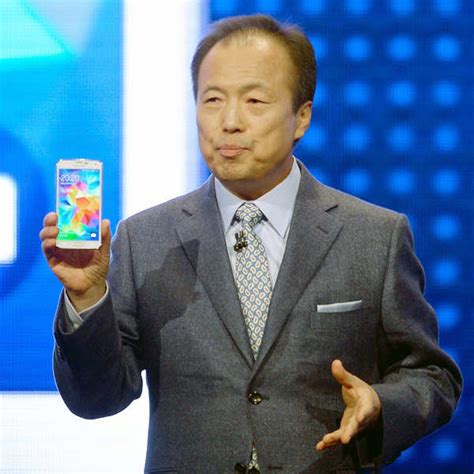 Samsung launched its new Galaxy S5 smartphone as a lifestyle product ...