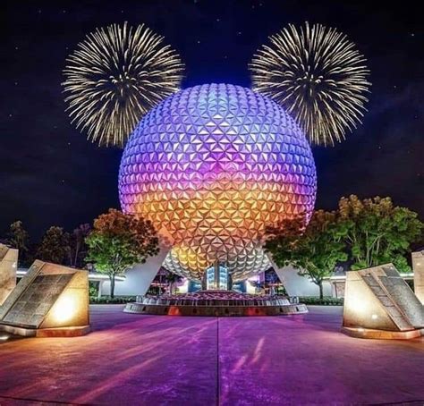 Epcot Wallpaper Disneyland in 2020 | Disney world pictures, Disney ...