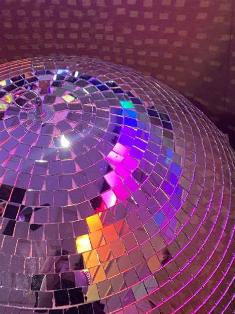 Disco Disco, Disco Balls, Karaoke, Disco Lights, Love Wallpaper, Color Wheel, Phone Screen ...