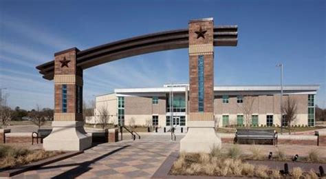 Dallas community colleges to combine