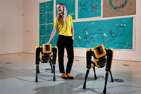 Boston Dynamics Robot Dogs Undergoes Training to Paint for National Gallery of Victoria | Tech Times