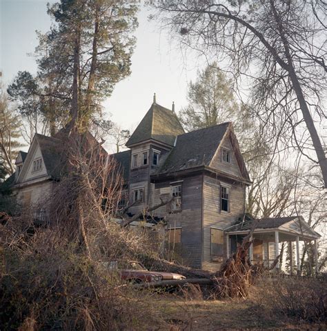 Old Houses on Instagram - The New York Times