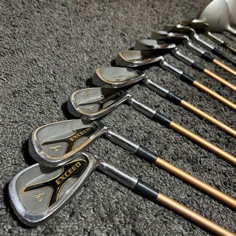 Dunlop Golf set (7 Irons + 2 Woods), Sports Equipment, Sports & Games ...