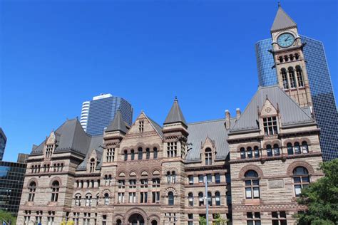 Toronto Old City Hall - +VG Architects