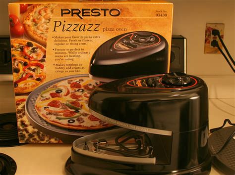 Presto Pizzazz Pizza Cooker Review | Gear Live