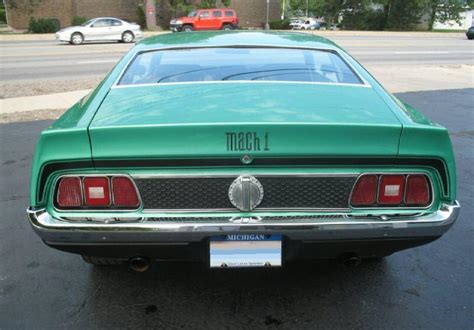 Grabber Green 1971 Mach 1 Ford Mustang Fastback