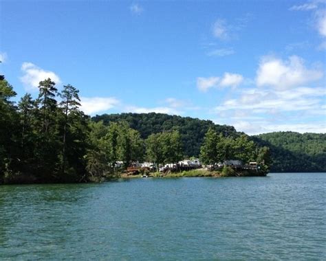 Norris Lake, TN — Looking for a great place to camp or park your RV at Norris Lake? Make your ...