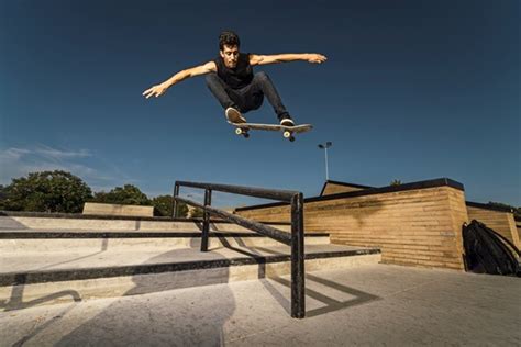 Top 5 basic skateboard tricks for beginners you should know | Mental Itch