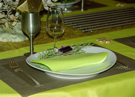 Free Images : table, flower, glass, meal, green, christmas, festival, eve 3599x2592 - - 768554 ...