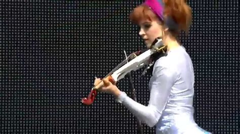 Lindsey Stirling - Electric Daisy Violin [Outside Lands] - YouTube