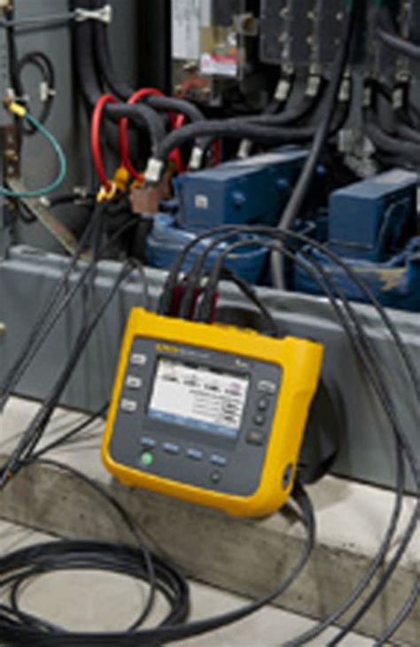 FLUKE 1732/INTL Fluke | Fluke 1732/INTL Three Phase Power Energy Monitor & Logger, Battery ...