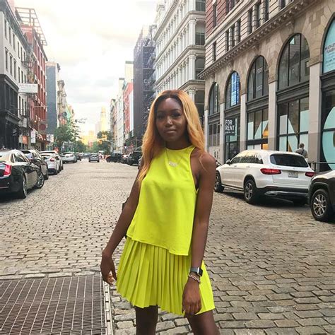 21 Best Neon Outfit Ideas for Summer 2019 - StayGlam