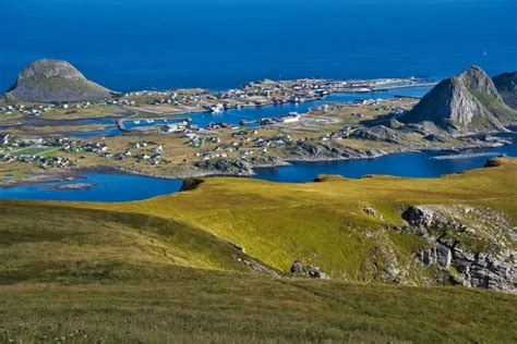 Bodo-Lofoten Ferry: Timetable, Prices & Online Reservation (2024)