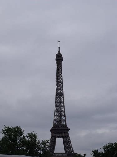 The Eiffel Tower - from the Bateaux-Mouches port | Just got … | Flickr