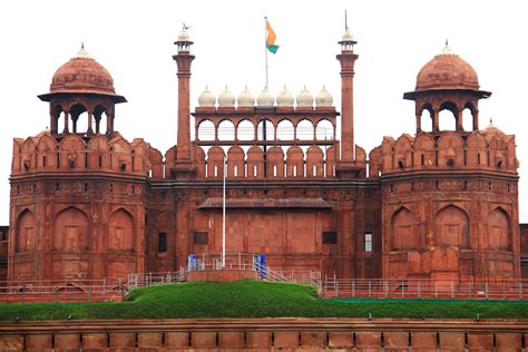 Old Monuments are Delhi's pride and Glory - India Travel Blog