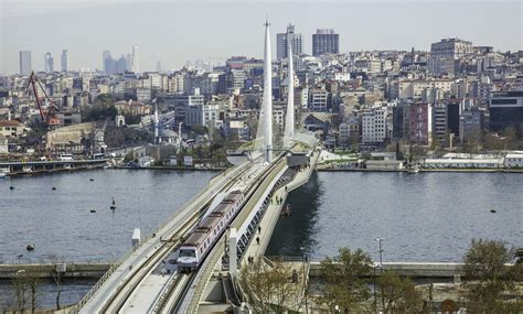 Golden Horn Metro Swing Bridge Istanbul — Waagner Biro Bridge Systems