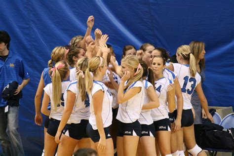 UCLA : r/VolleyballGirls