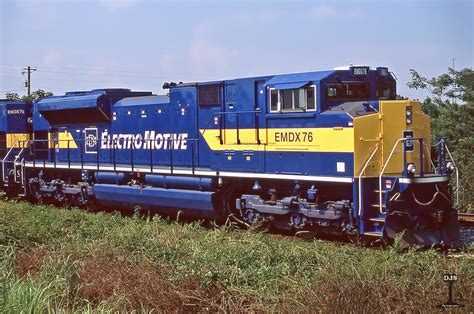 SD70M-2 Demo | EMDX SD70M-2 demo unit Nº76 is at Commerce, G… | Flickr