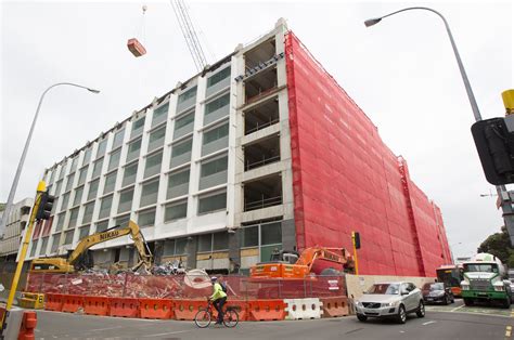 November 14 earthquake: The demolition of Wellington's buildings in photos | Stuff.co.nz