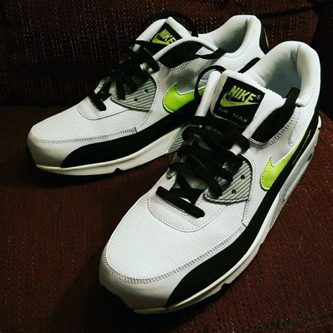 Volt Air Max 90s : r/Sneakers